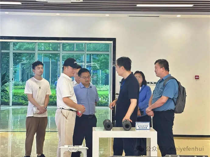 1751270141634599.jpg 2.jpg