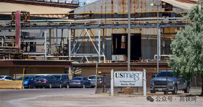 1758523632399229.jpg 2.jpg