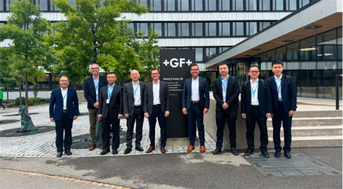 1760168602253383.jpg 4.jpg